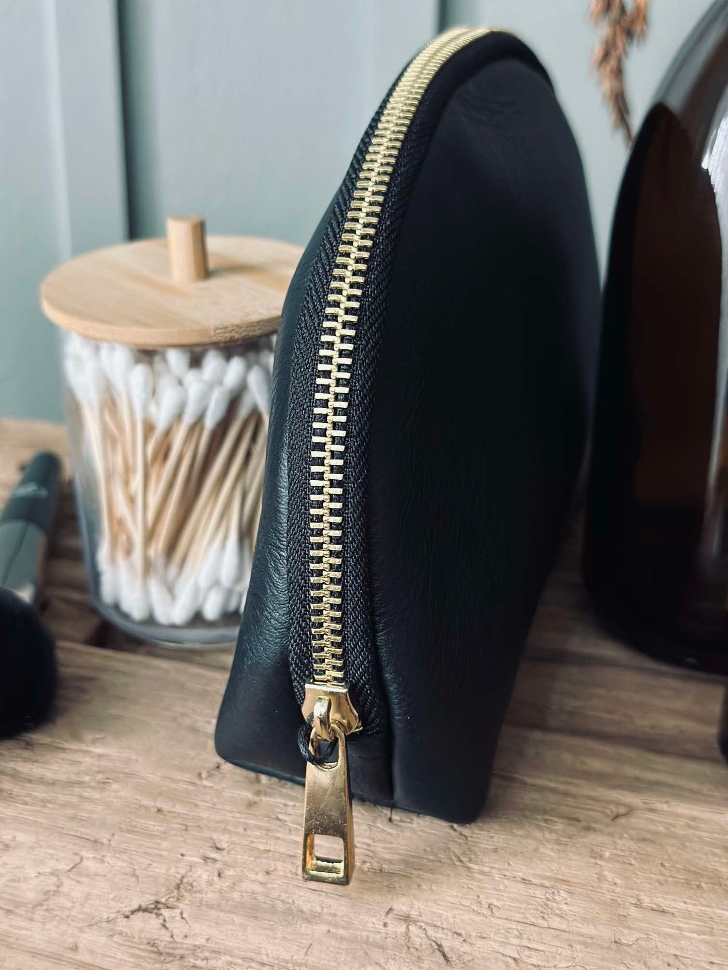 Clutch Aria – Black