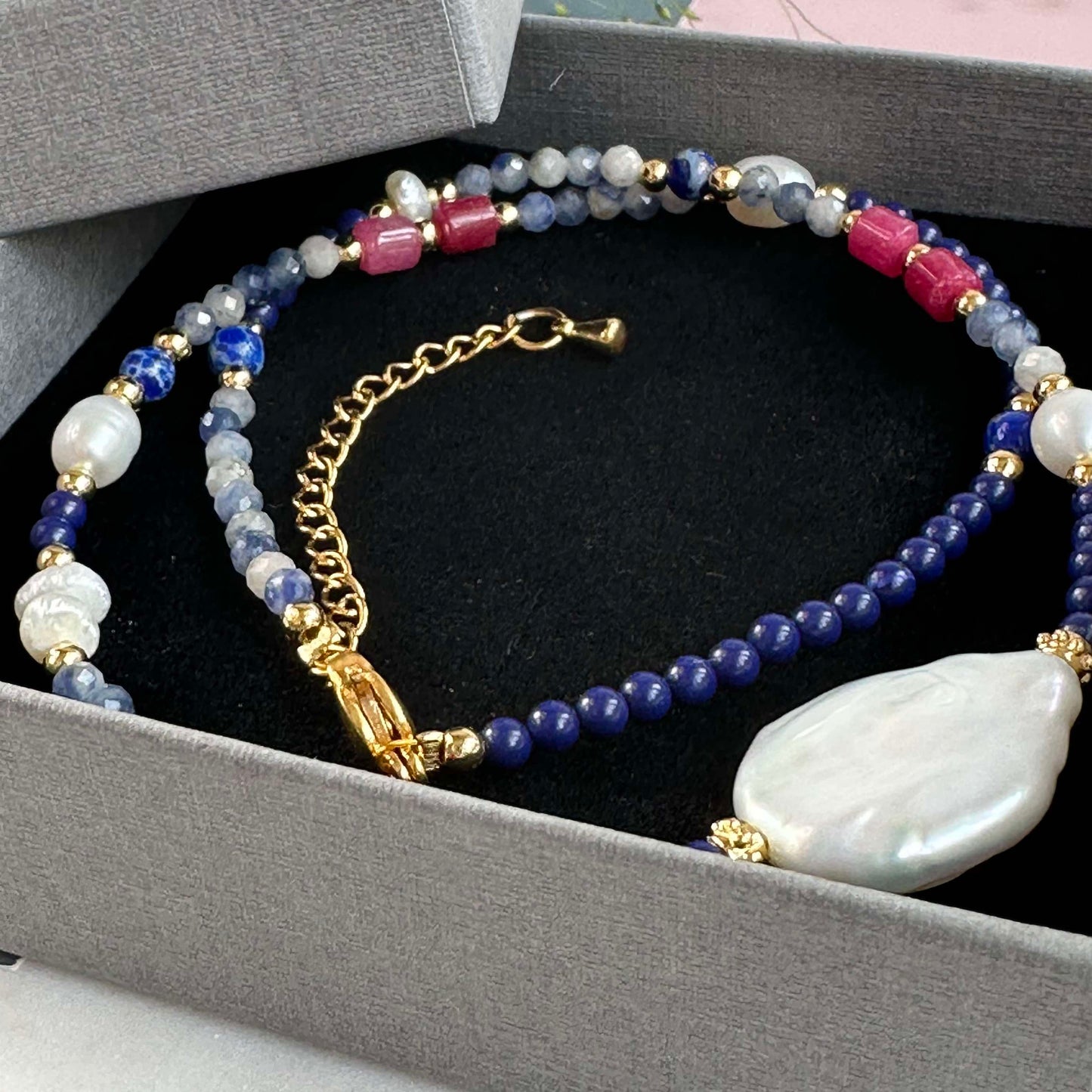 Halskæde Annika med ferskvandperler