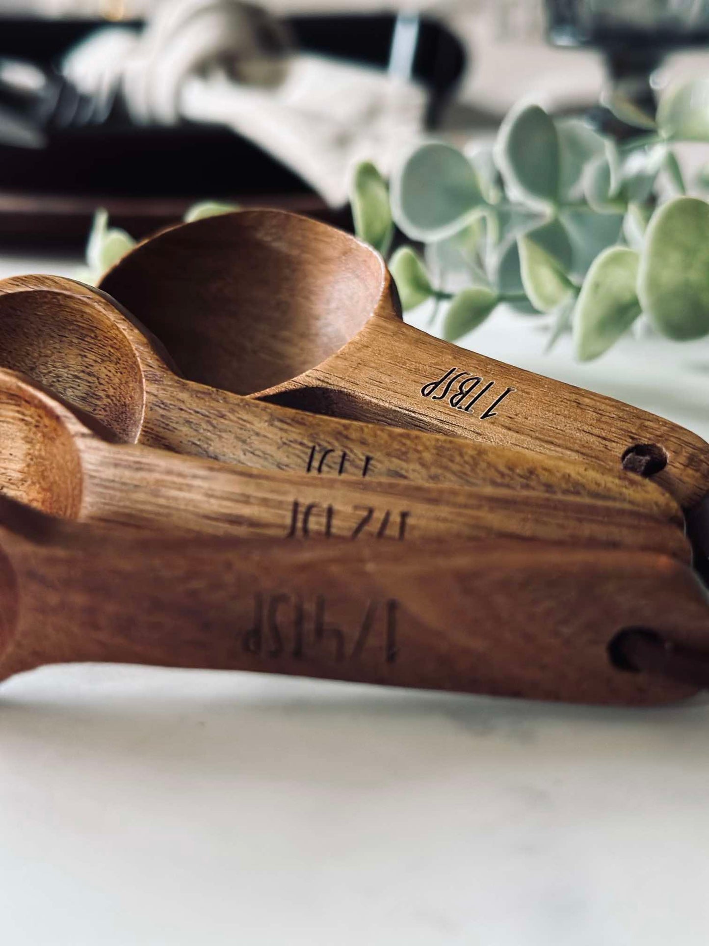 Måleskeer Akacia - Sæt af 4 stk.