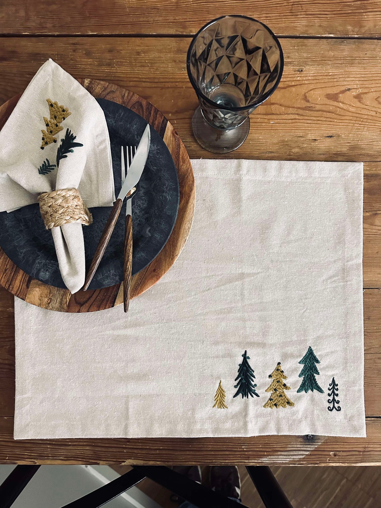 Dækkeservietter Træer 35x45cm - 4 stk.