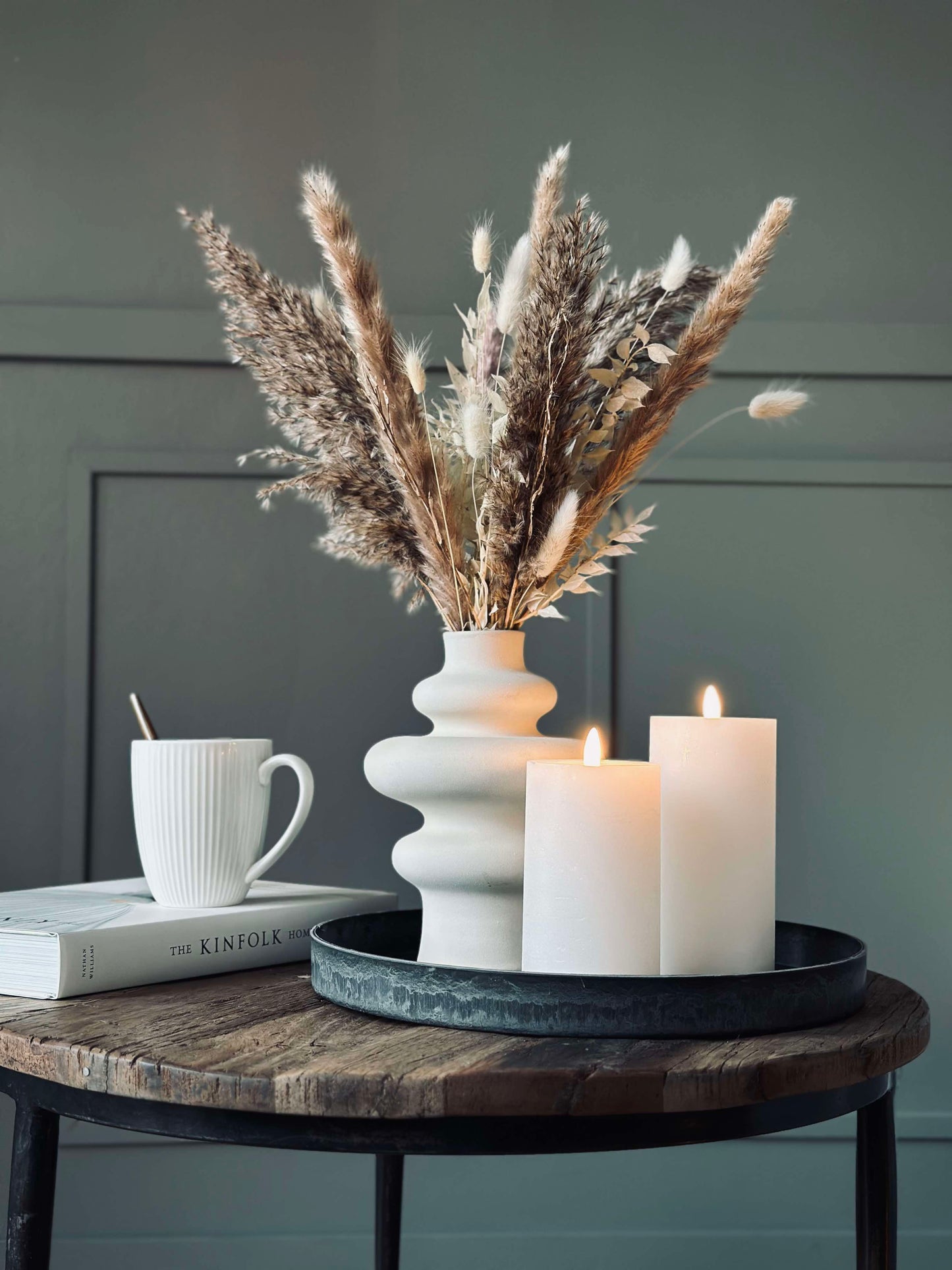 Snoet keramik vase – 2 stk