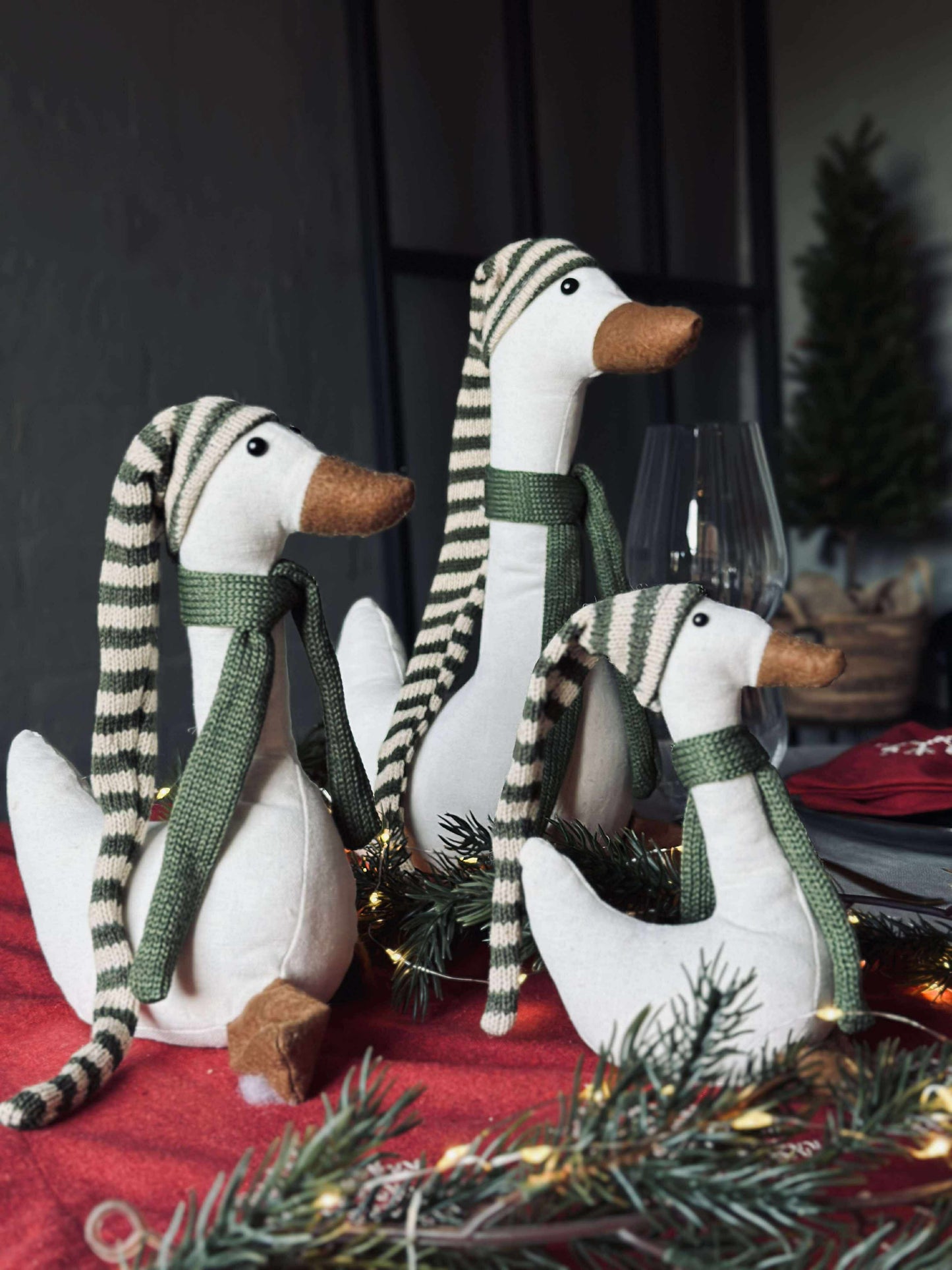 Juleand med grøn hue