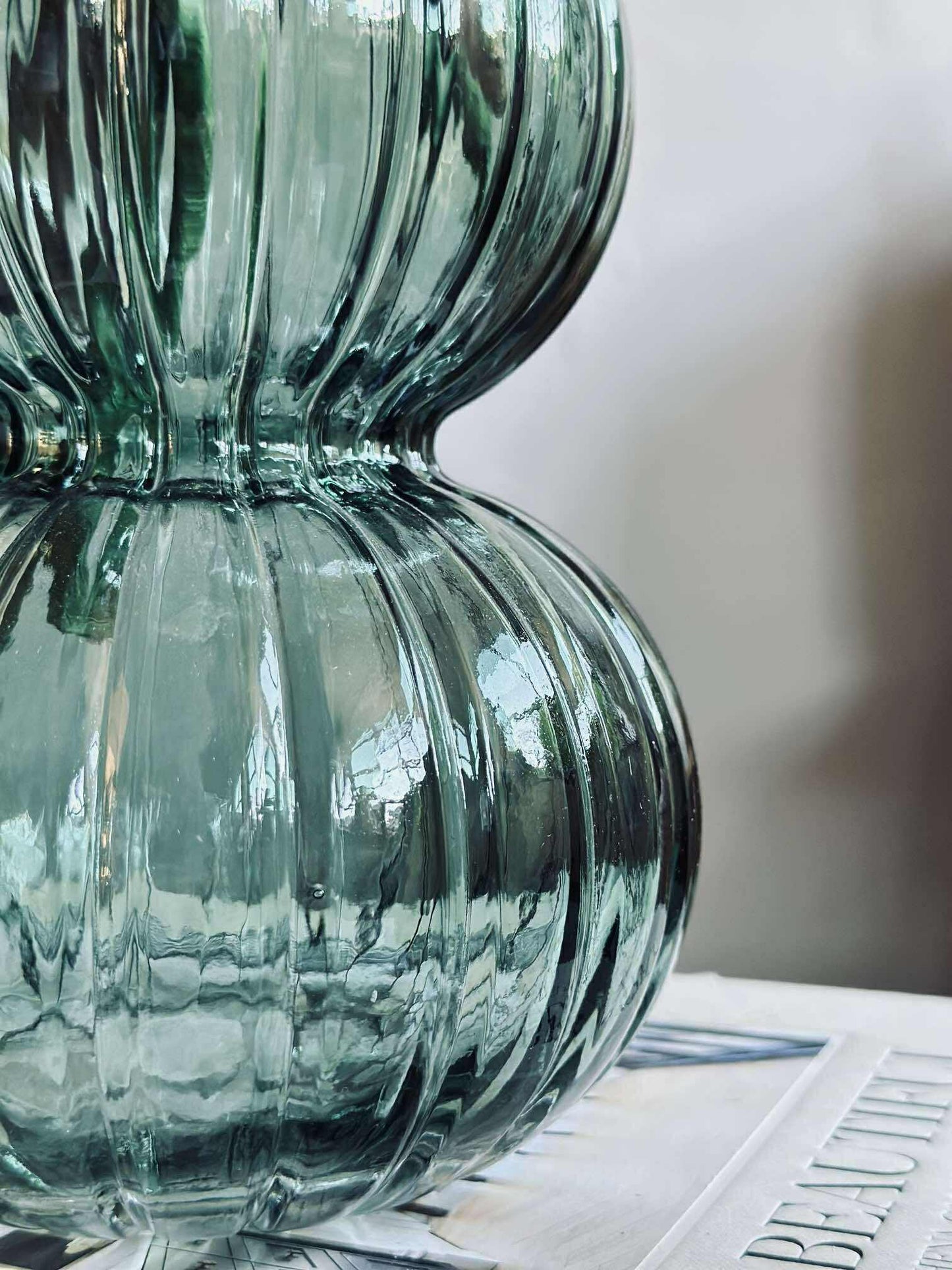Vase Green