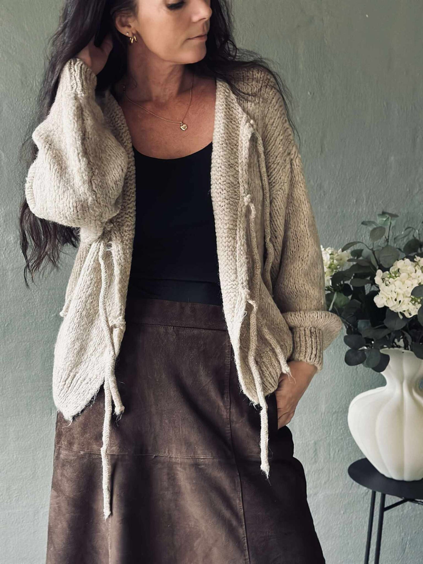 Cardigan med sløjfer - Beige