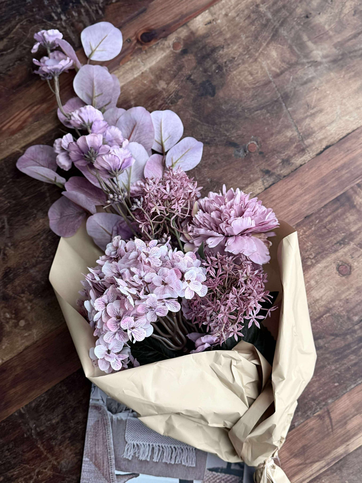 Buket med hortensia - Syren / pink
