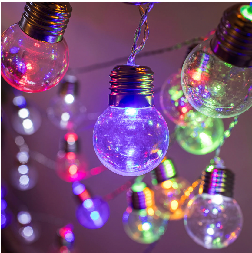 Stor lyskæde med 50 pærer og timer