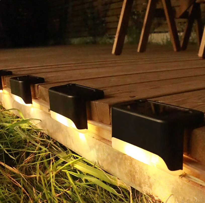 Trappelys med solar - 4 stk.