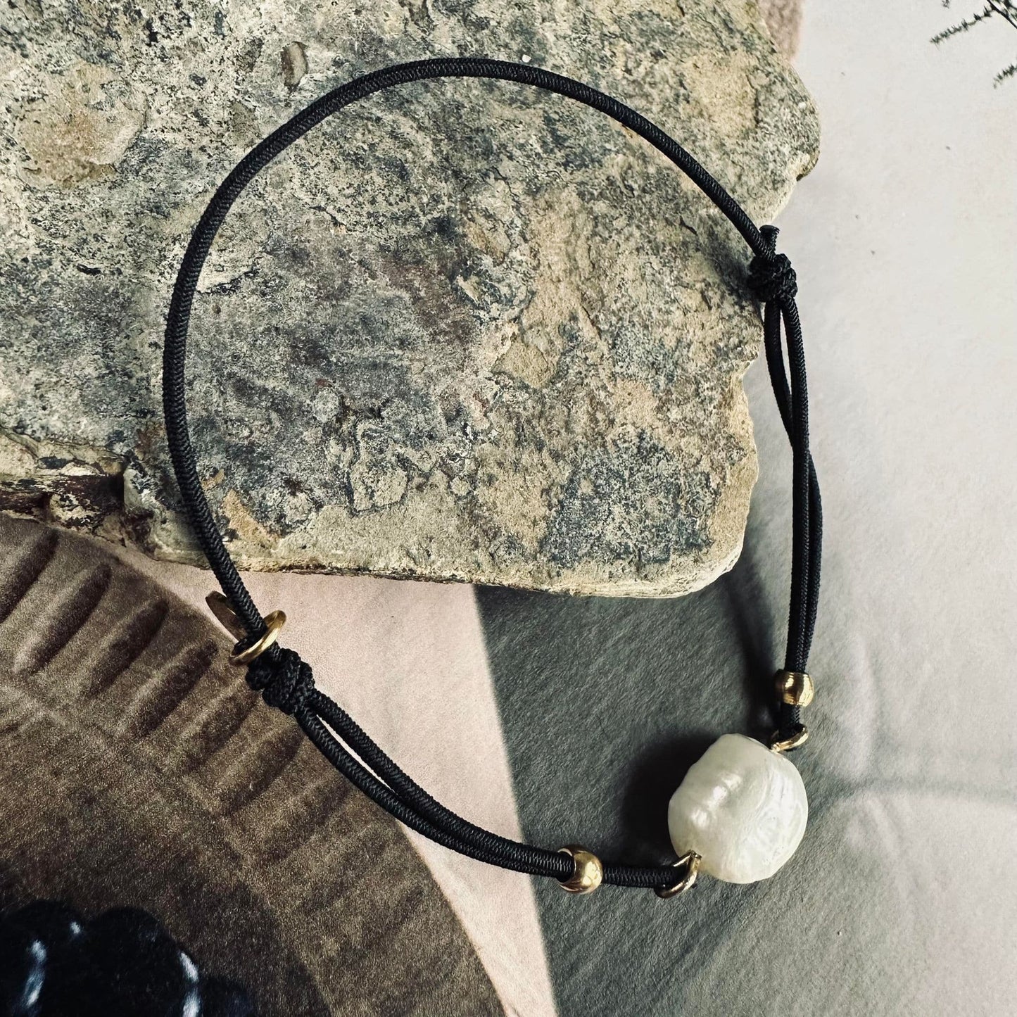 Armbånd Bella m. Ferskvandsperle - VIAMAJA.DK