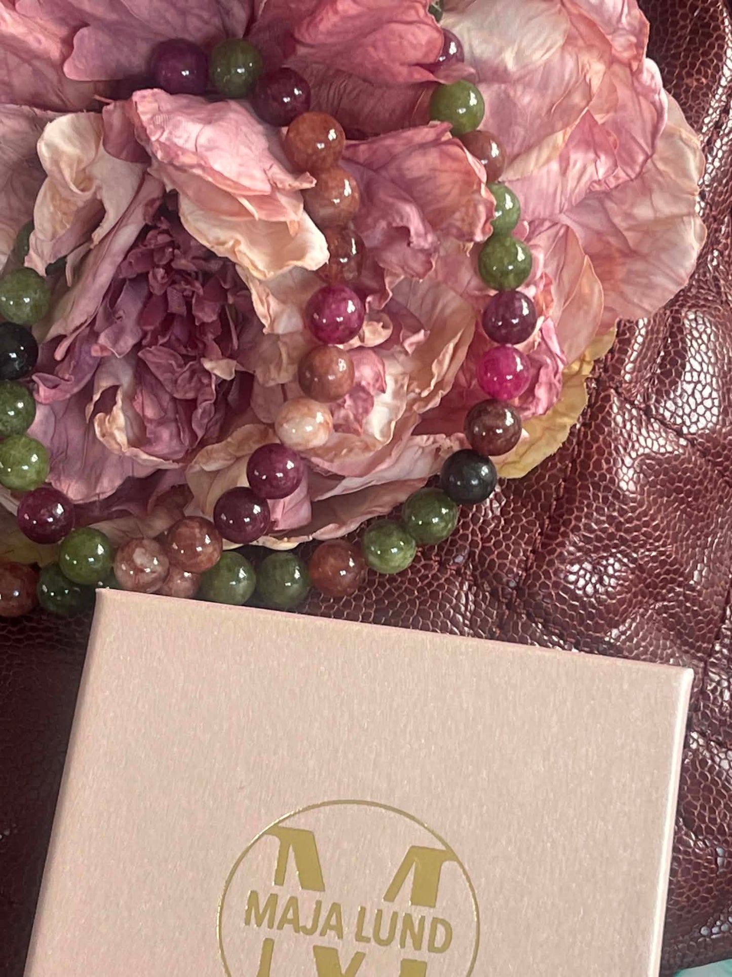 Halskæde Mary Emerald/Berry Mix