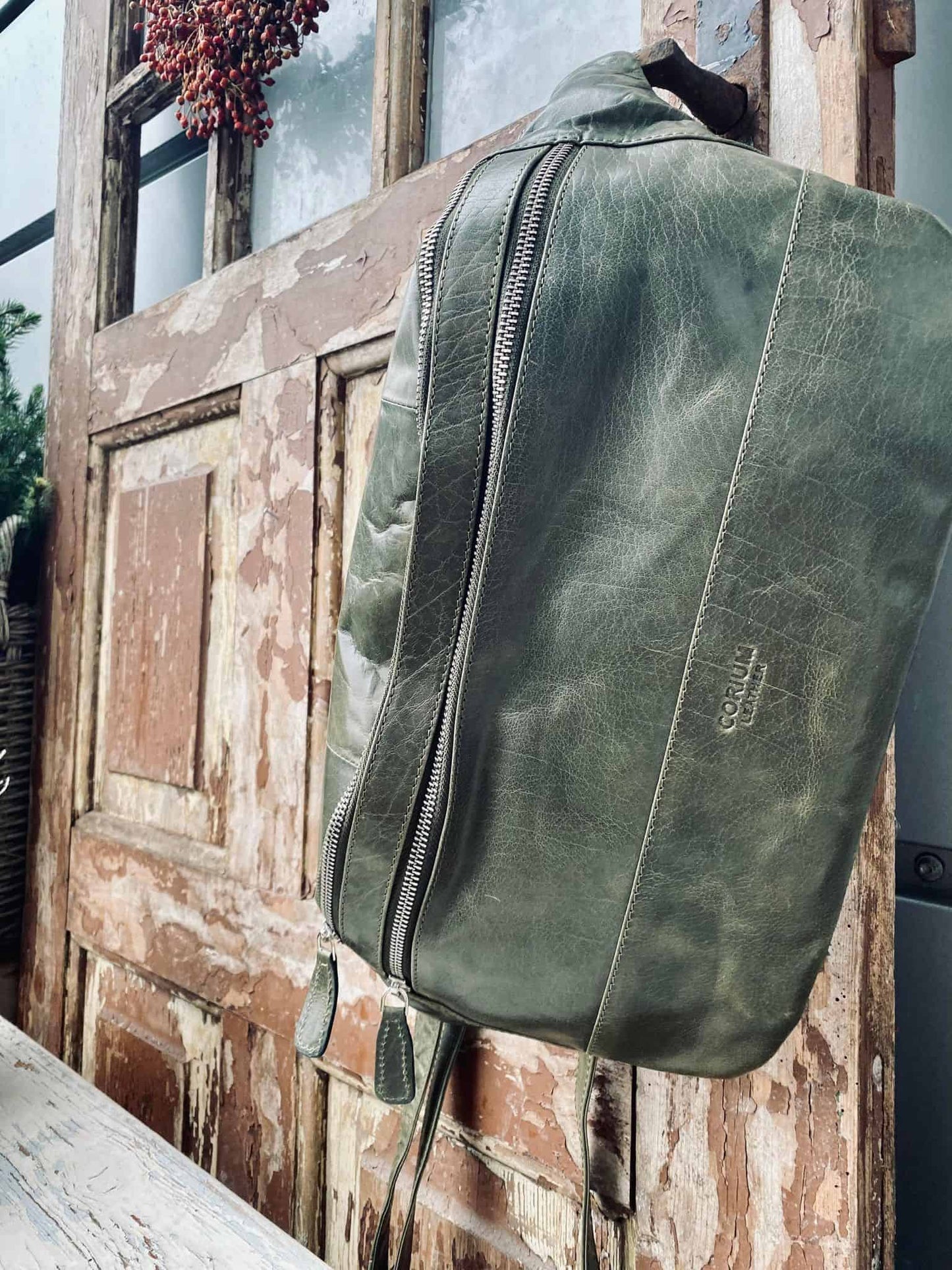 Bæltetaske PERSY med dobbeltlynlås – Green XL - VIAMAJA.DK