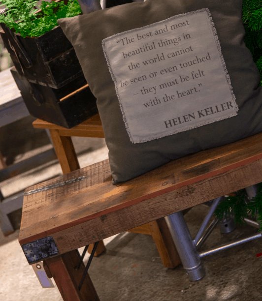 Bænk - kan klappes sammen - L82cm - VIAMAJA.DK