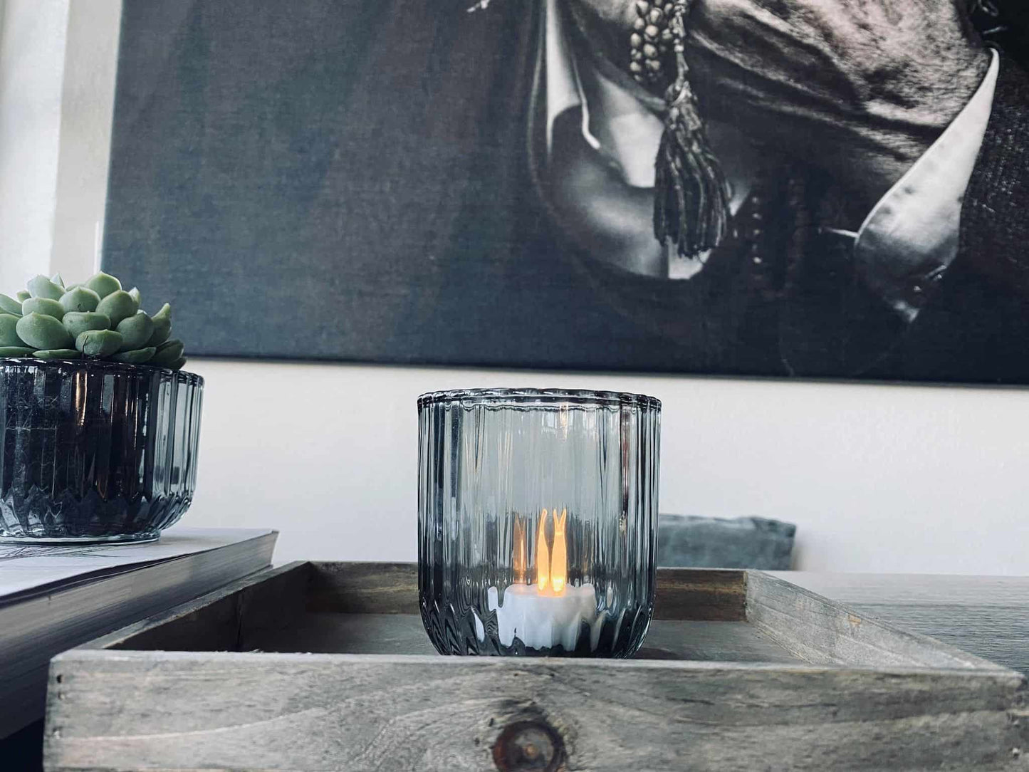 Bakke i rustik træ 22x22cm - VIAMAJA.DK