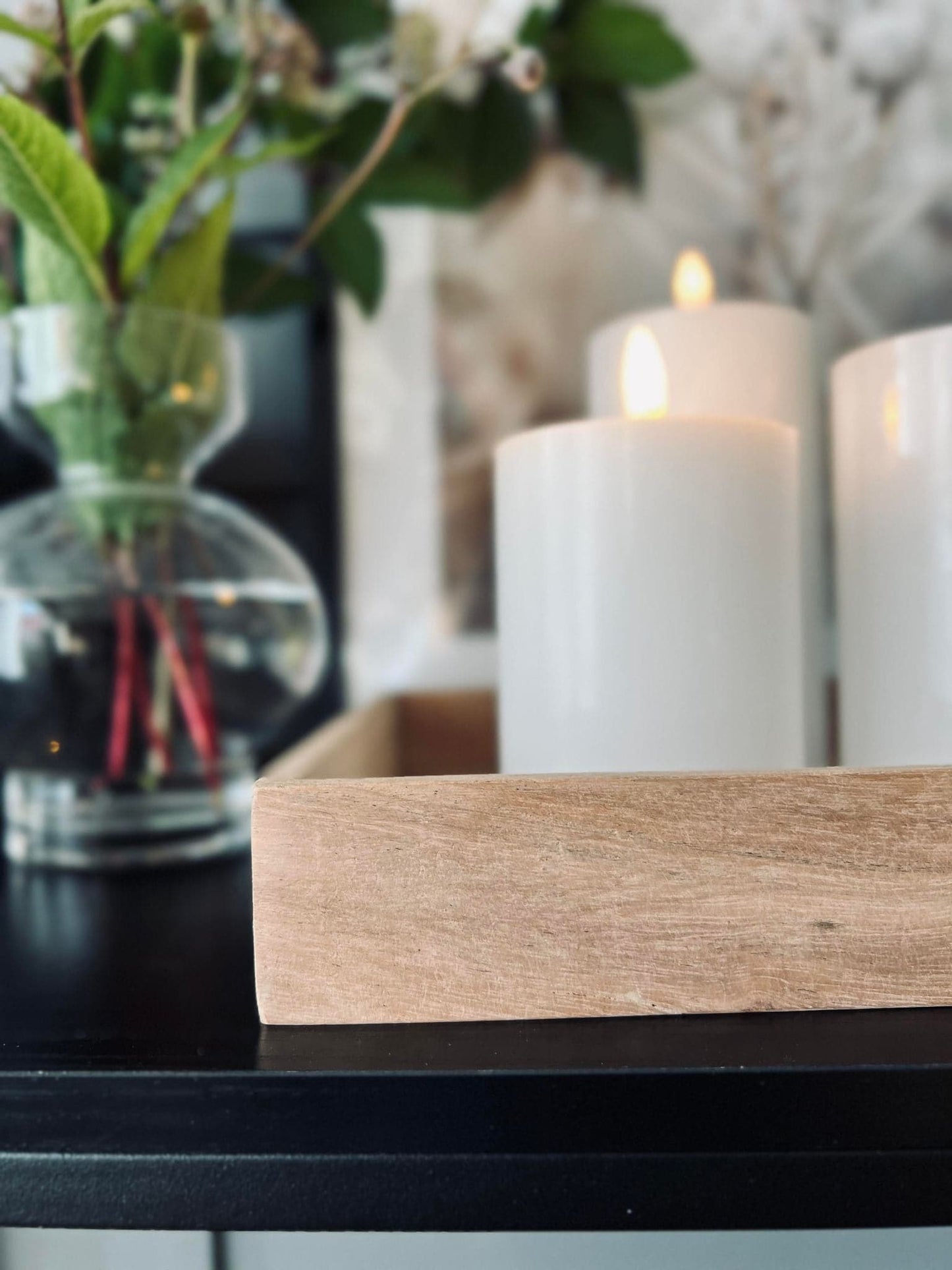 Bakke med kant - Neutral akacia 25x25cm - VIAMAJA.DK