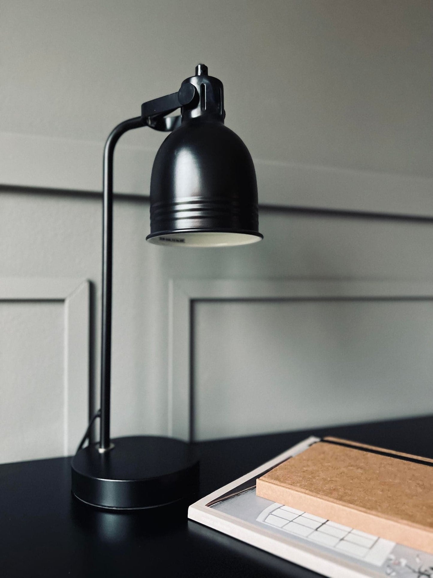 Bordlampe 42 cm - Sort metal - VIAMAJA.DK