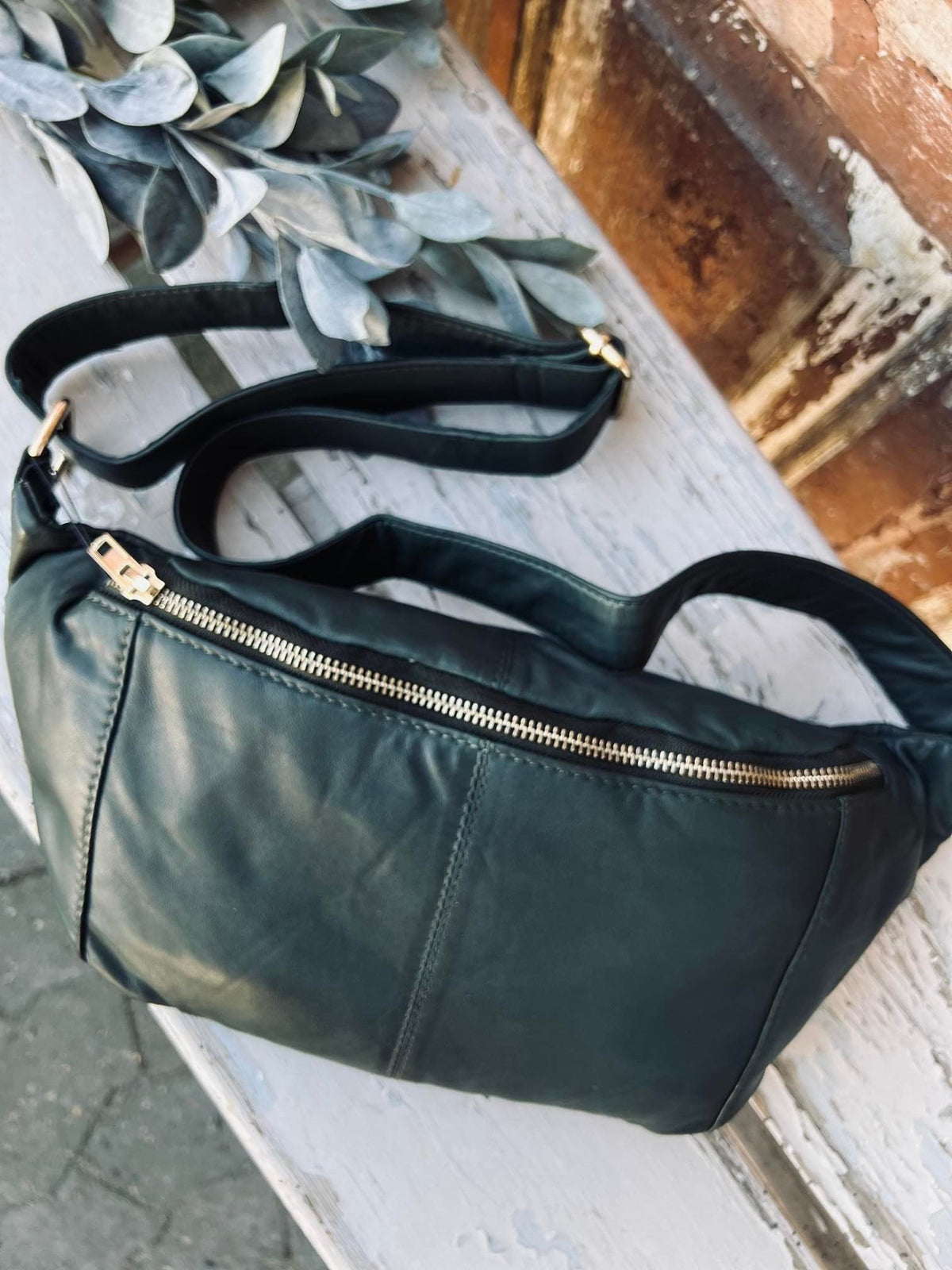 Bumbag JUNE - BIG Army - VIAMAJA.DK