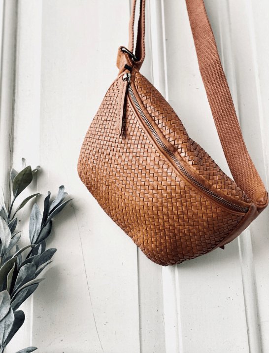 Bumbag KATIE flet - Cognac - VIAMAJA.DK