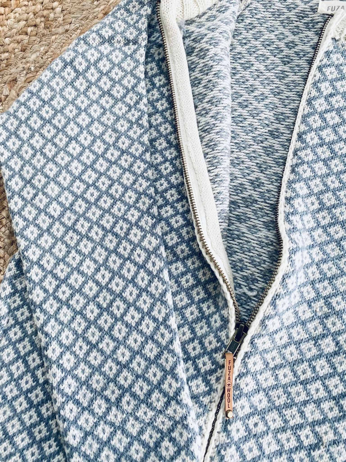 Cardigan i merinould - Iris blue M - VIAMAJA.DK