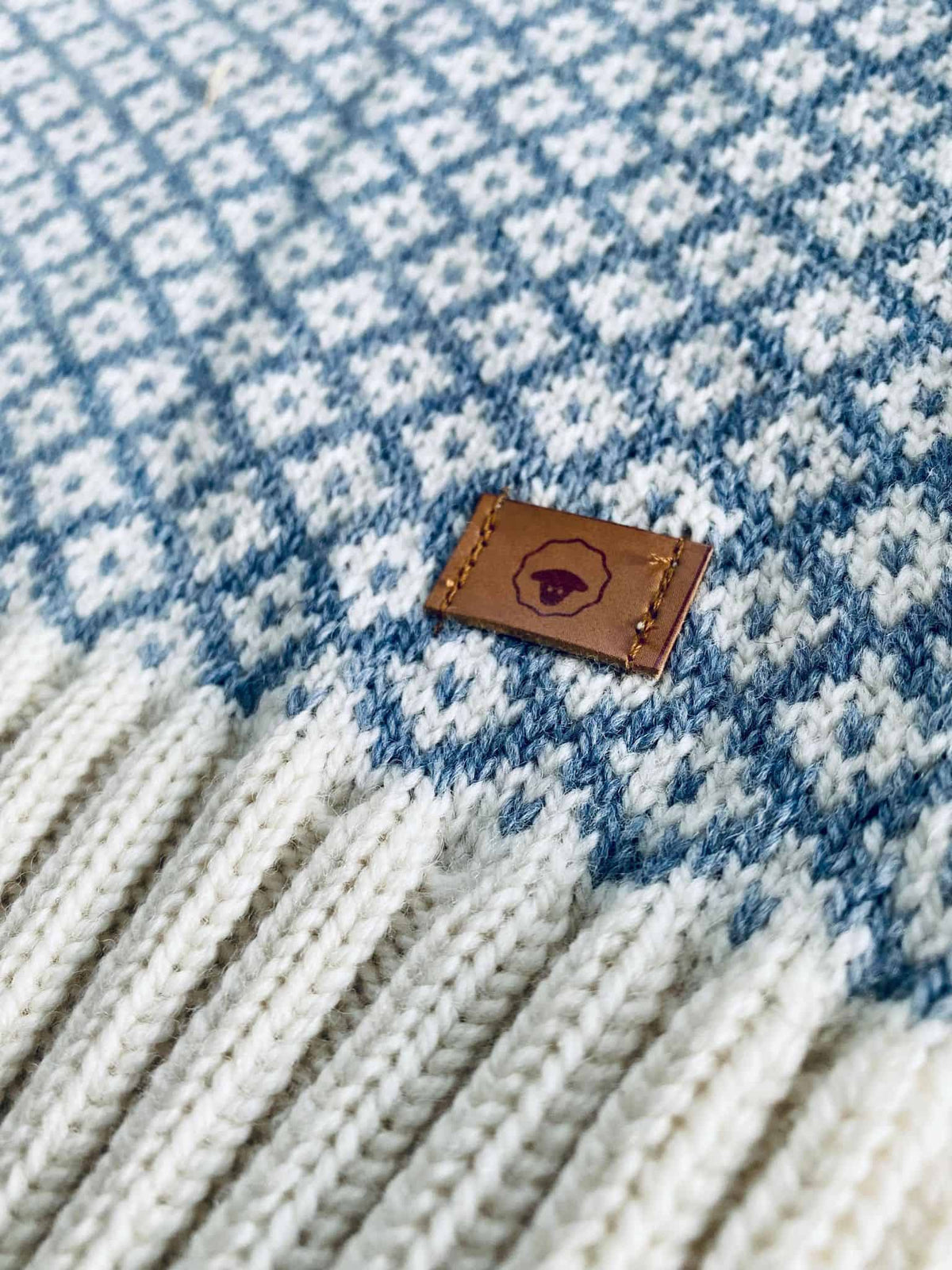 Cardigan i merinould – Iris blue XL - VIAMAJA.DK