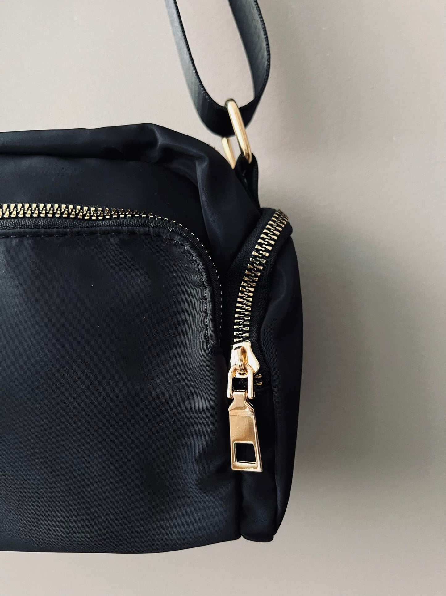 Crossbody - Black Nylon - VIAMAJA.DK