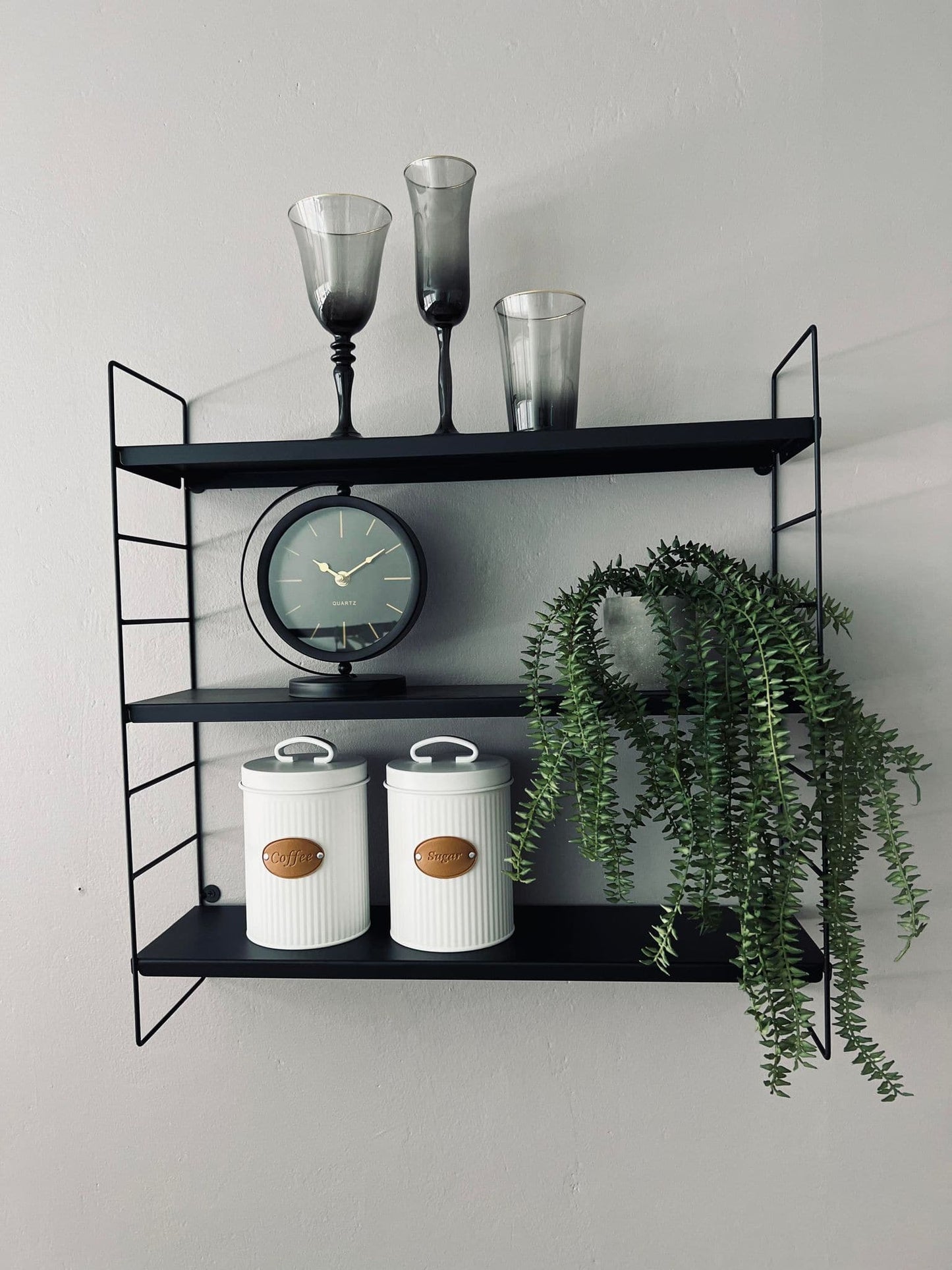 Drikkeglas - Røgfarvet med guldkant - VIAMAJA.DK