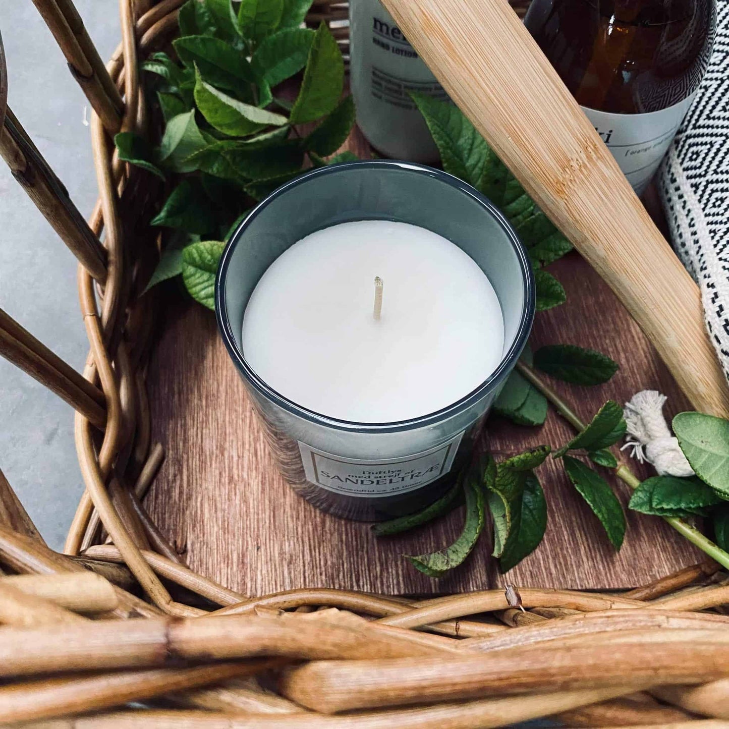 Duftelys Sandeltræ - VIAMAJA.DK