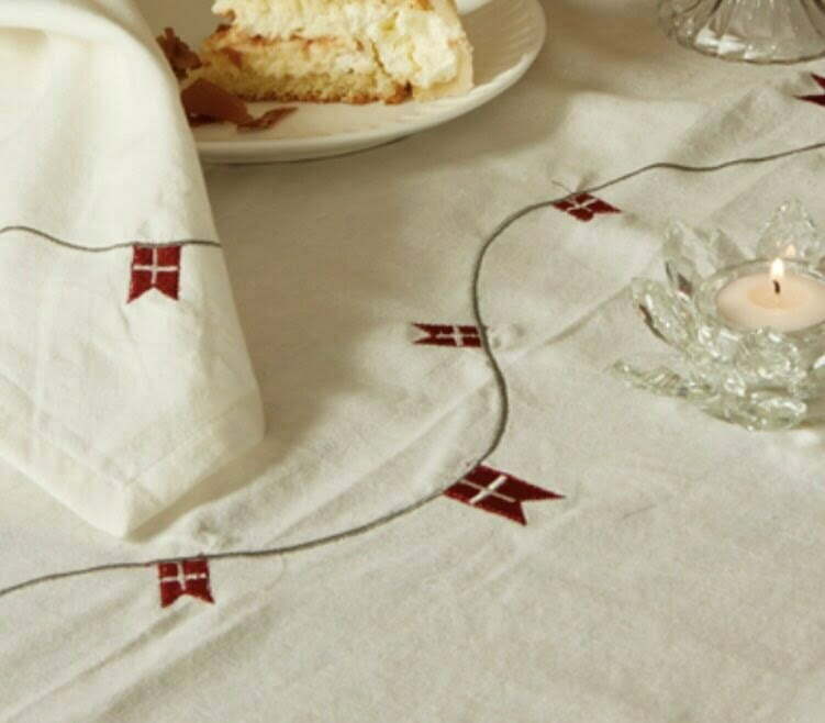 Dug med flag - hørmix 140x360cm - VIAMAJA.DK