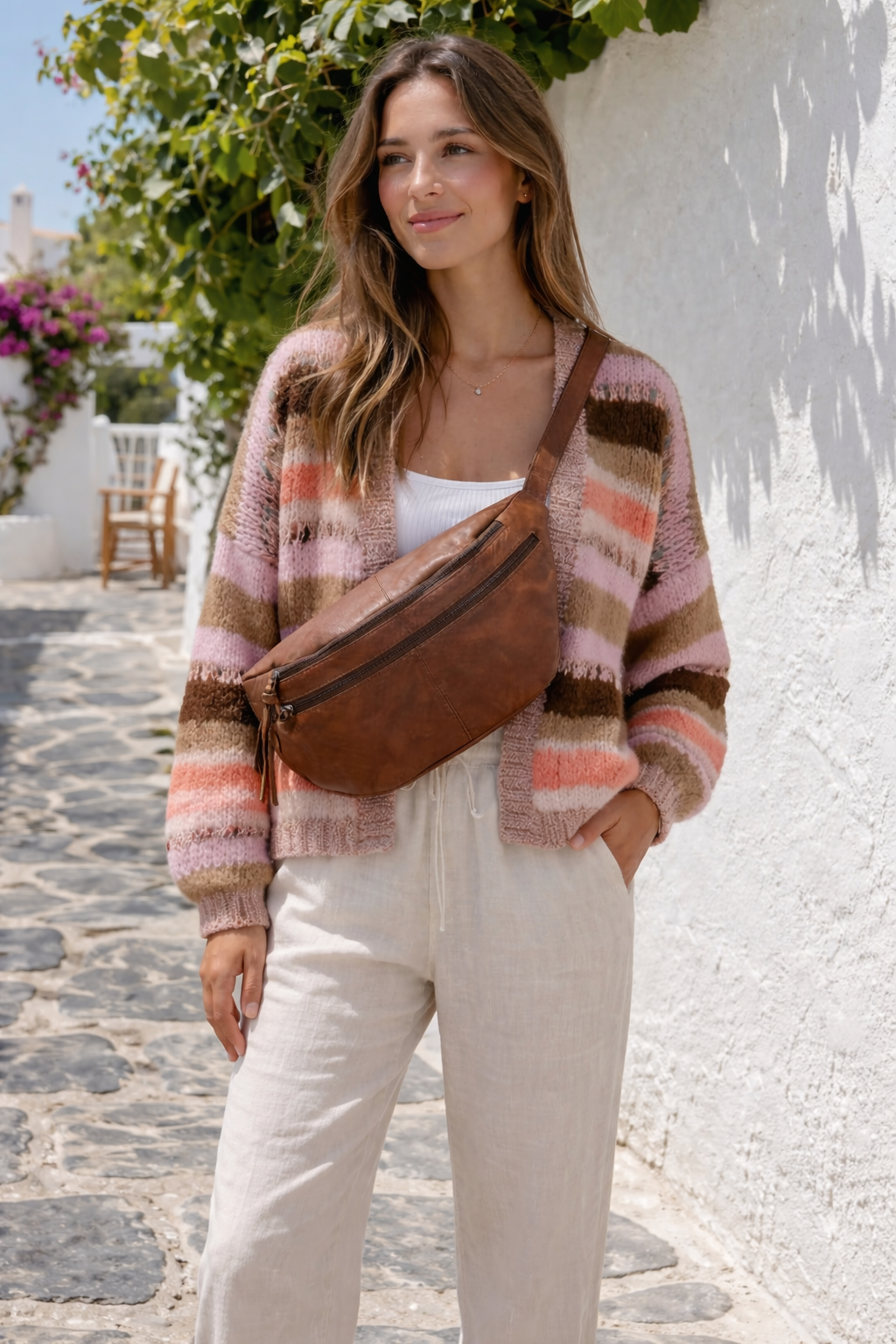Bumbag LOCK - Dark cognac – rummelig skindtaske – VIAMAJA