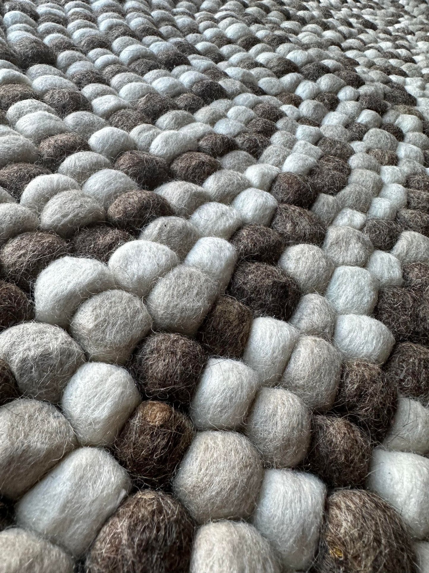 Gulvtæppe m. Dots - Naturmix 120 cm - VIAMAJA.DK