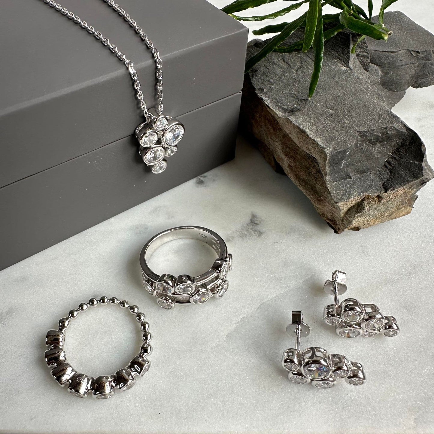 Halskæde Miriam Clear - Sterling Silver - VIAMAJA.DK