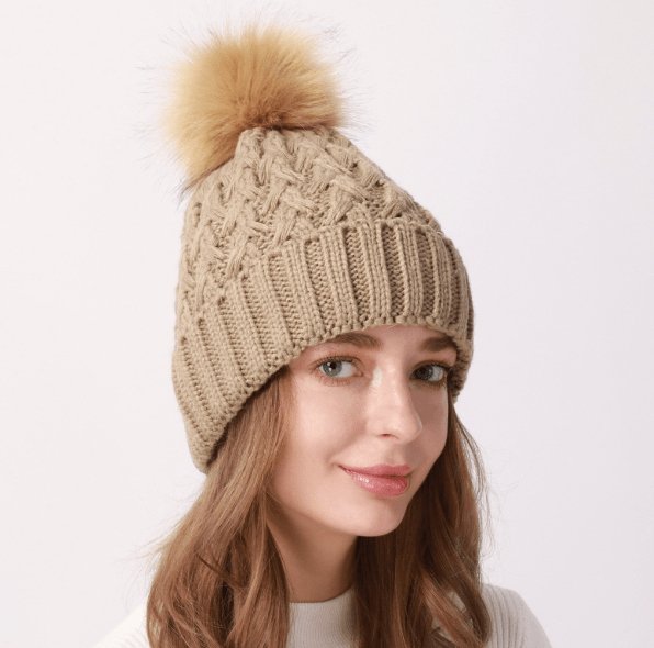 Hue med kvast - Beige - VIAMAJA.DK