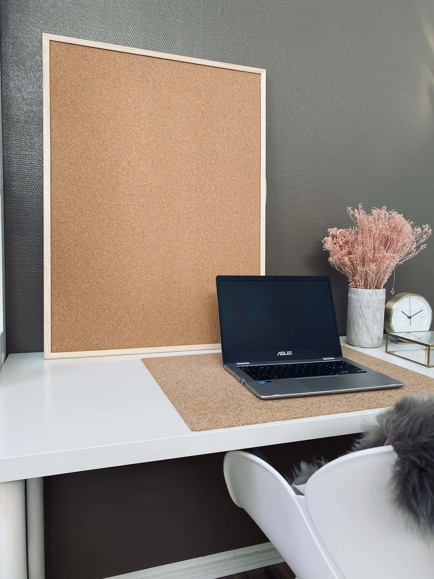 Kork opslagstavle med natur ramme – 80x60 - VIAMAJA.DK