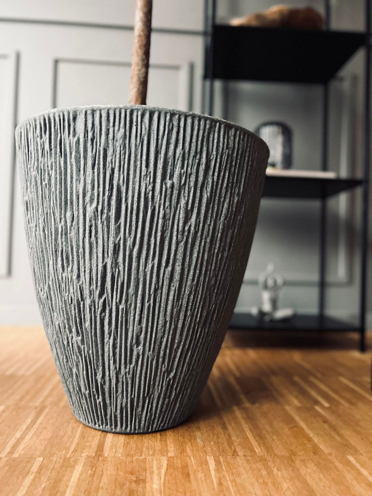 Krukke i plast - Riflet Grå H 40 cm - VIAMAJA.DK