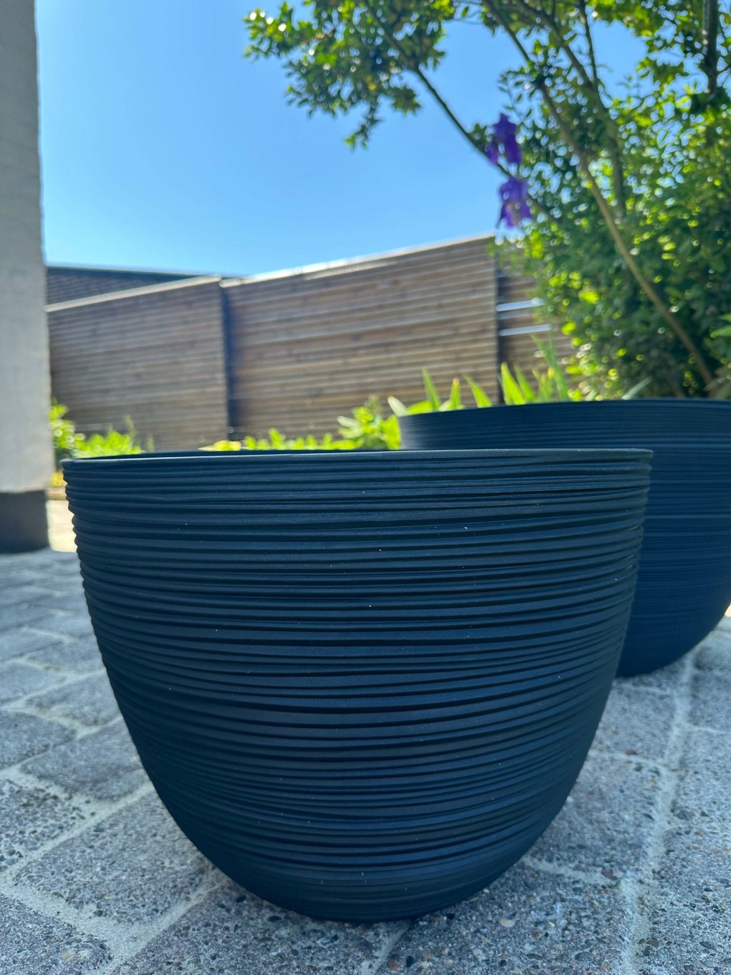 Krukke med riller – Black XL - VIAMAJA.DK