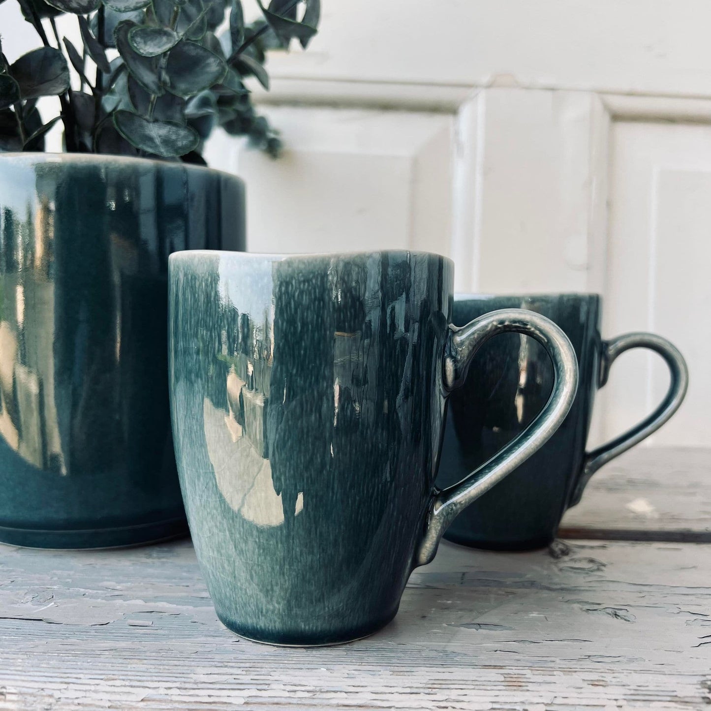 Krus med hank i stentøj - Havgrøn - VIAMAJA.DK