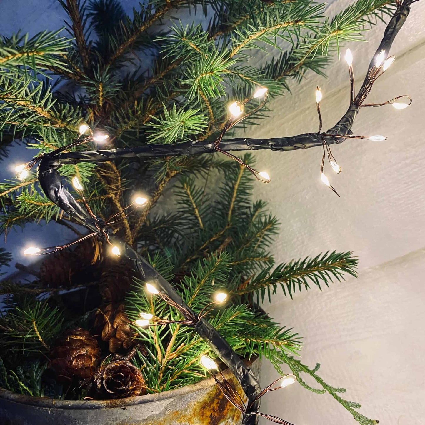 LED Stjerne til ophæng - D40cm - VIAMAJA.DK