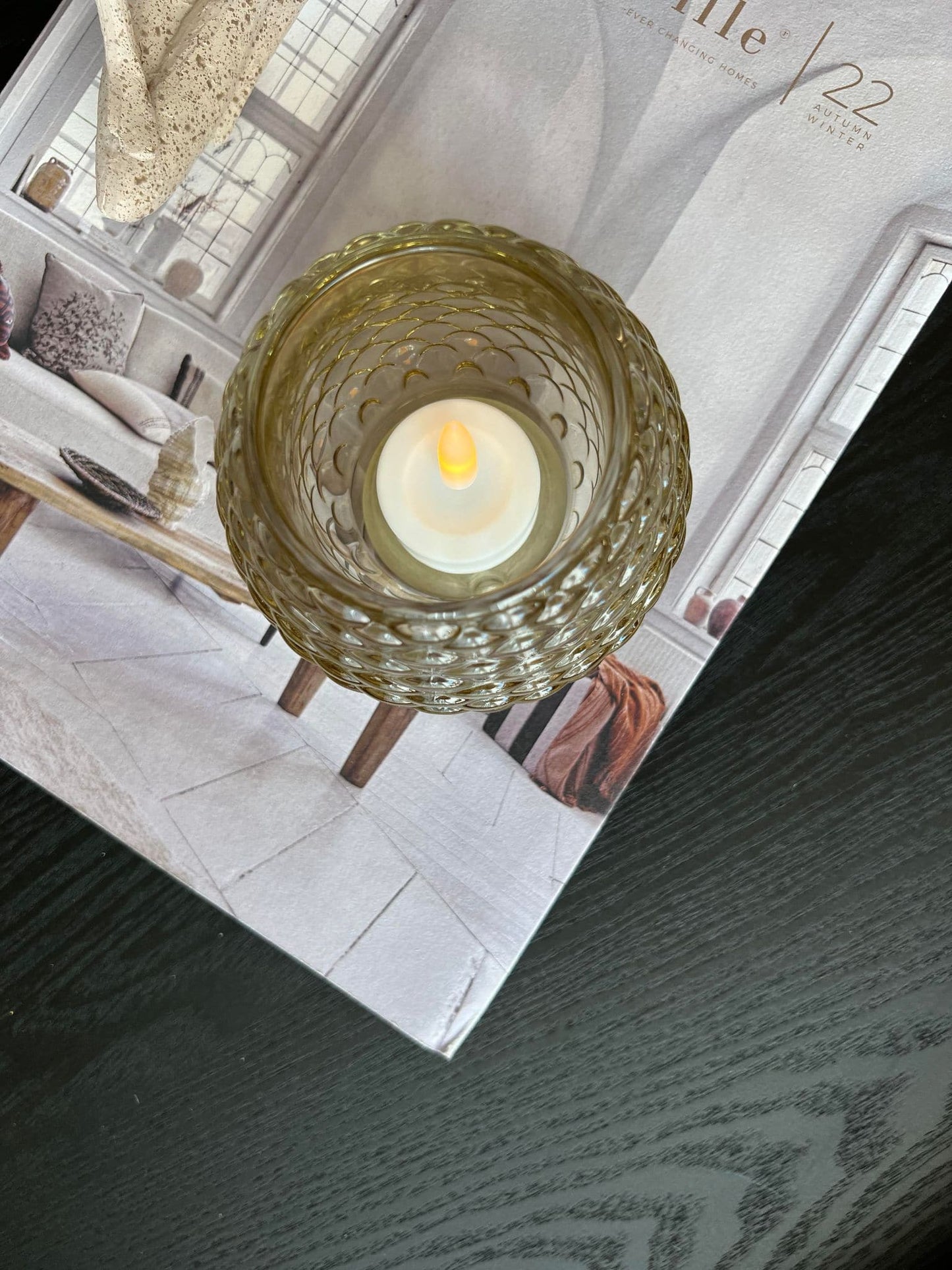 Lysestage til fyrfadslys - Champagne kogle - VIAMAJA.DK