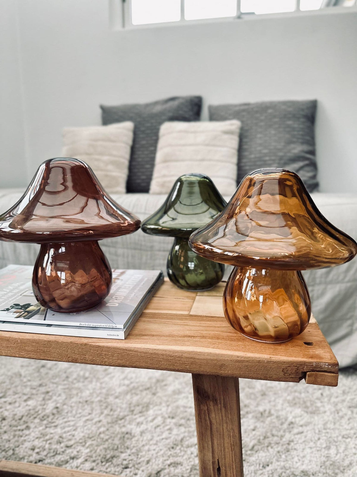 MUSHROOM Lampe med LED 18cm - Mørk brun - VIAMAJA.DK