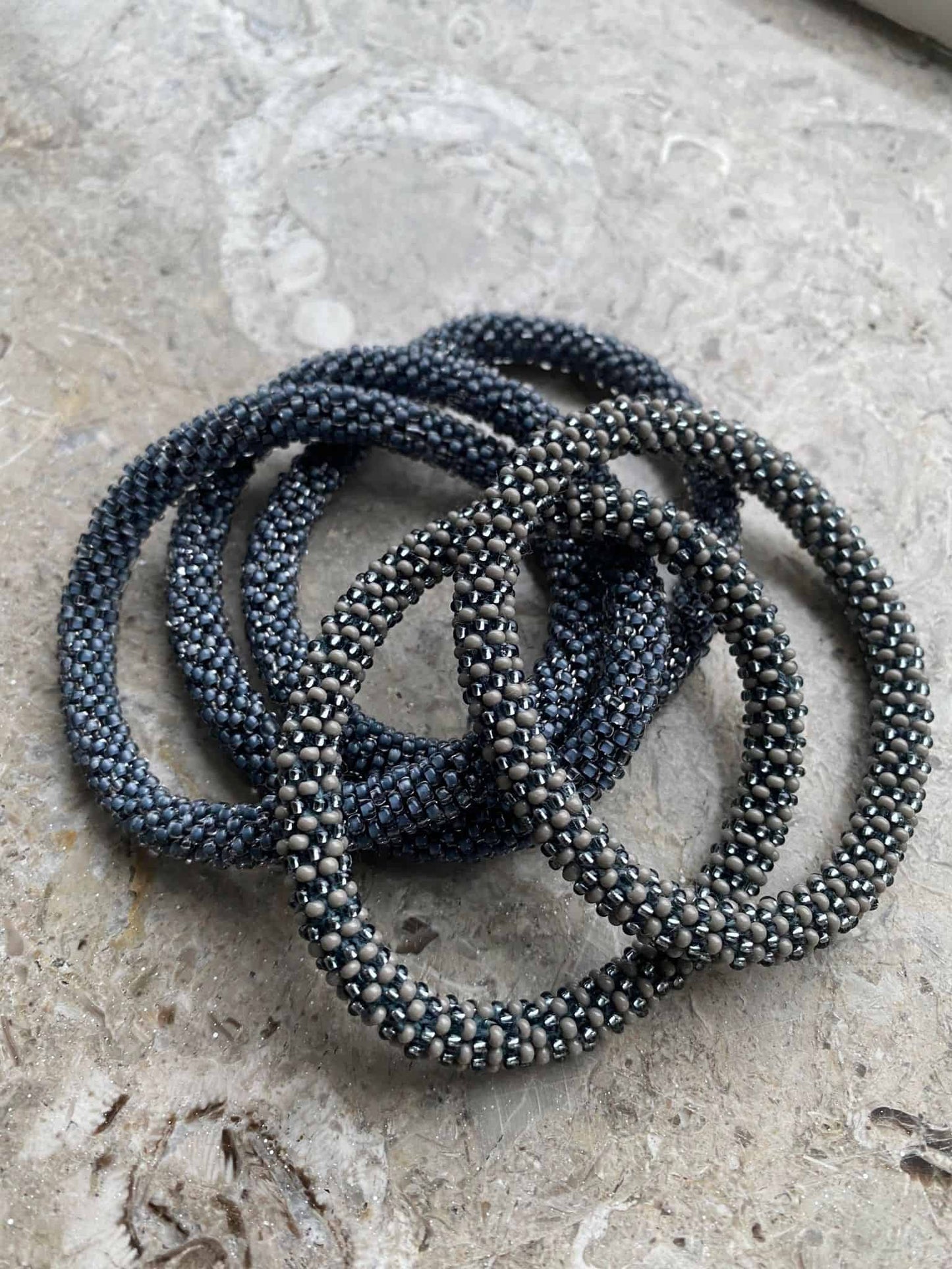 Nepal armbånd - Jeans - VIAMAJA.DK