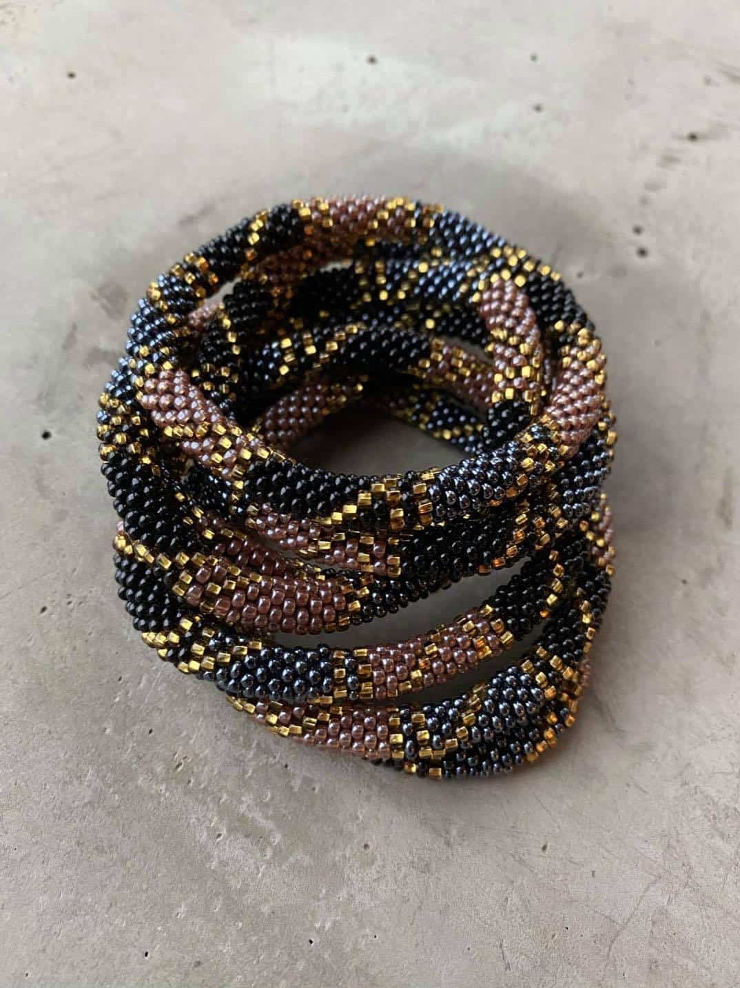 Nepal armbånd – Must have - VIAMAJA.DK