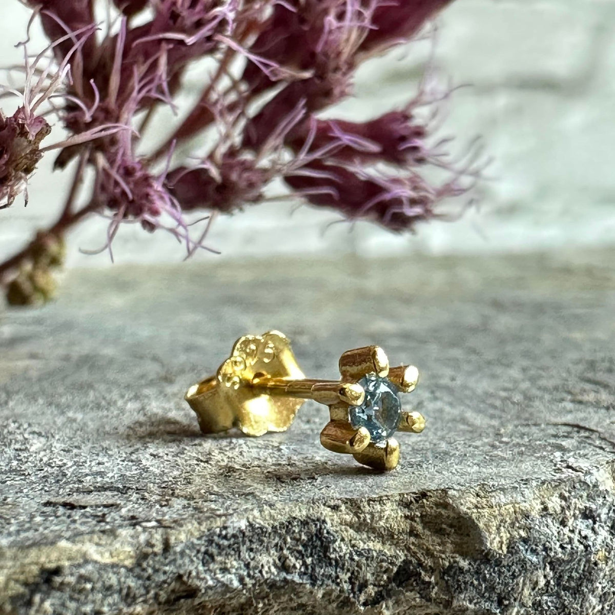 Ørestik Single GIA Azur blue 18K forgyldt - 1 stk - VIAMAJA.DK