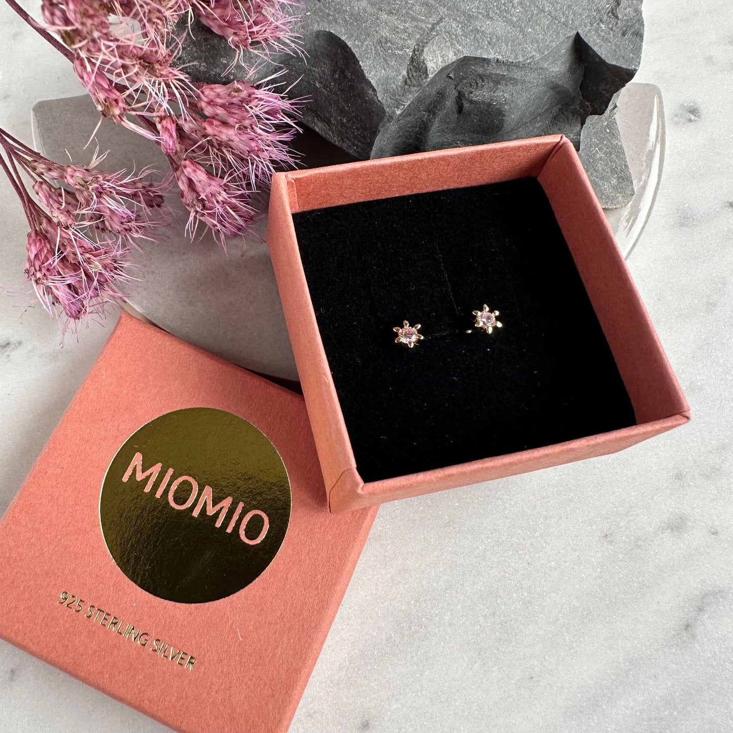 Ørestikker GIA – Pink 18K forgyldt - VIAMAJA.DK