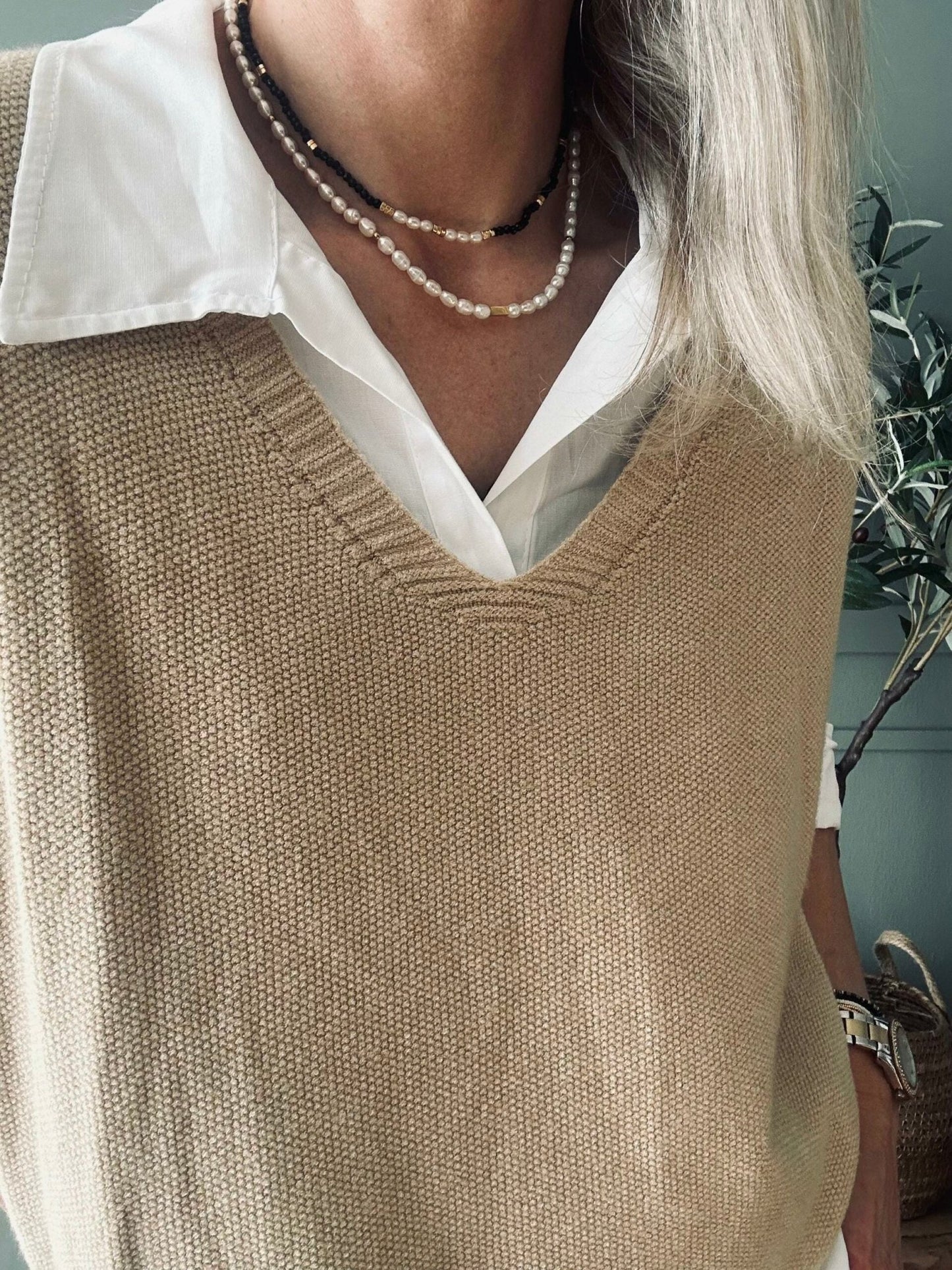 Skjorte med vest – Onesize Norah beige - VIAMAJA.DK