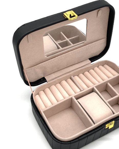 Smykkebox i sort quilt - VIAMAJA.DK