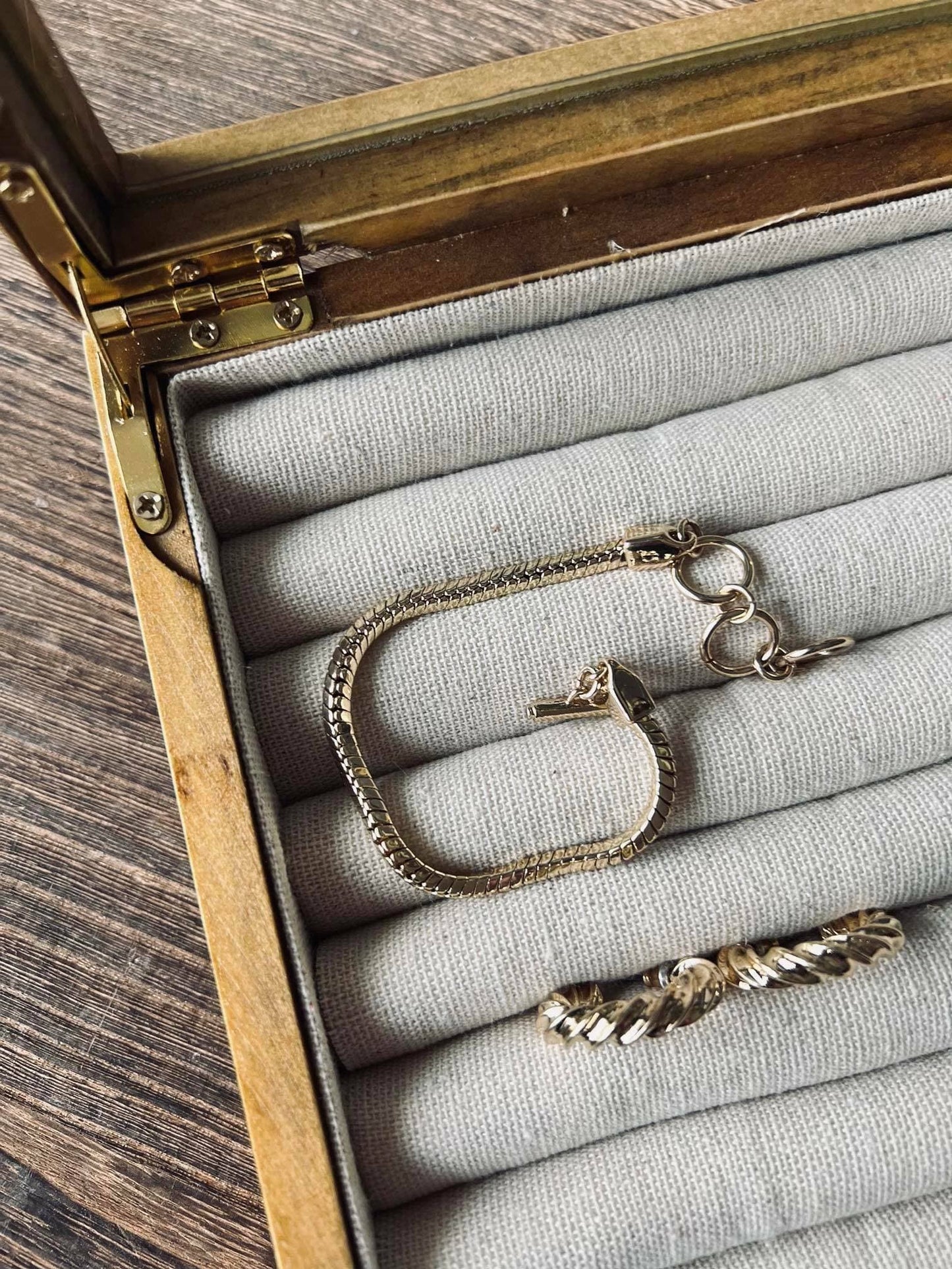 Smykkebox i træ - Lille - VIAMAJA.DK