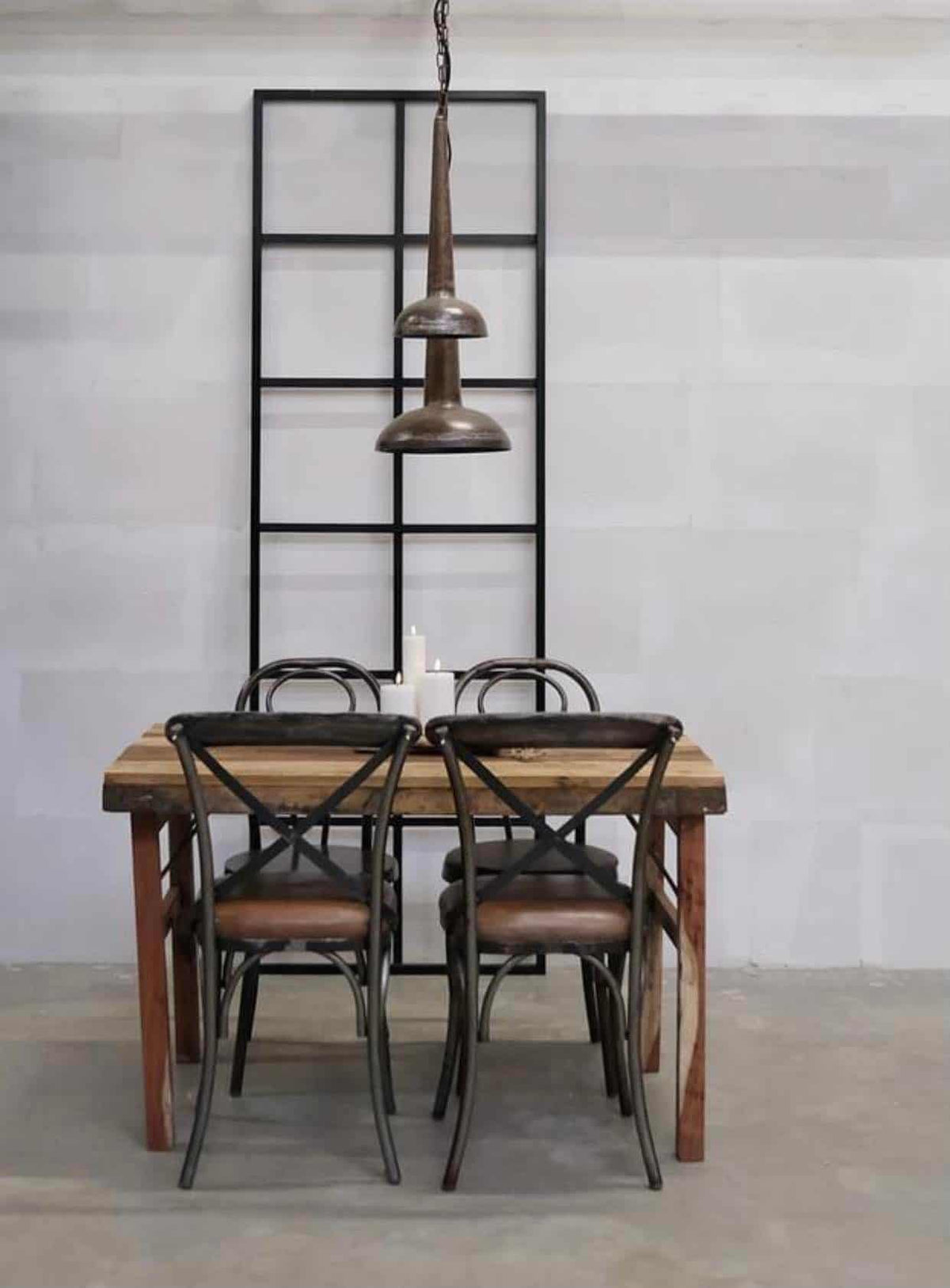 Spisebord / skrivebord - Fin lille størrelse 120cm - VIAMAJA.DK