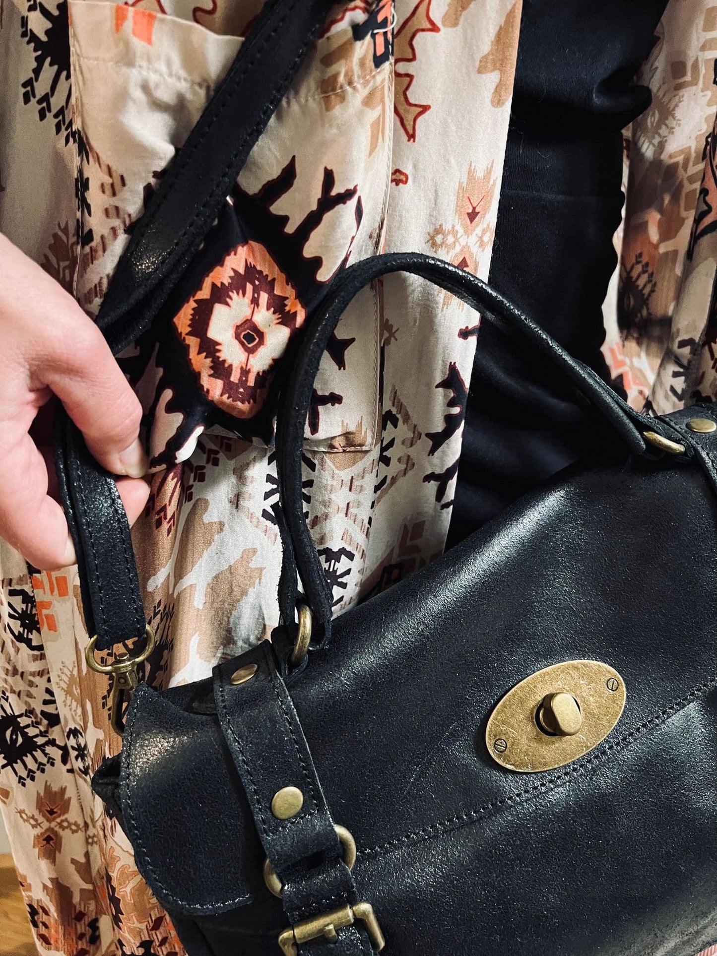 Taske i høj skindkvalitet - Maily Black - VIAMAJA.DK