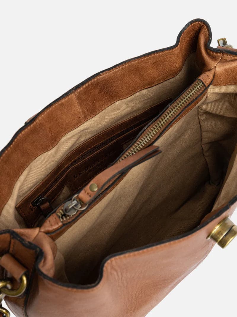 Taske LUX Walnut - 2 remme medfølger - VIAMAJA.DK