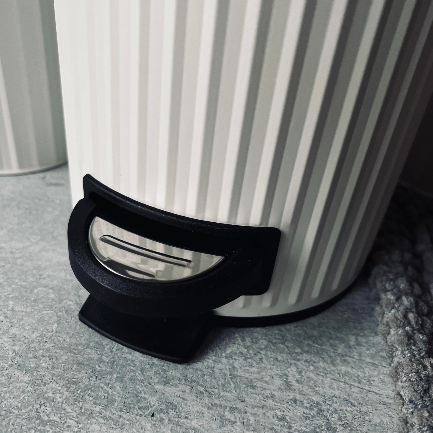 Toilet sæt med 3 dele - Hvid DEMO - VIAMAJA.DK