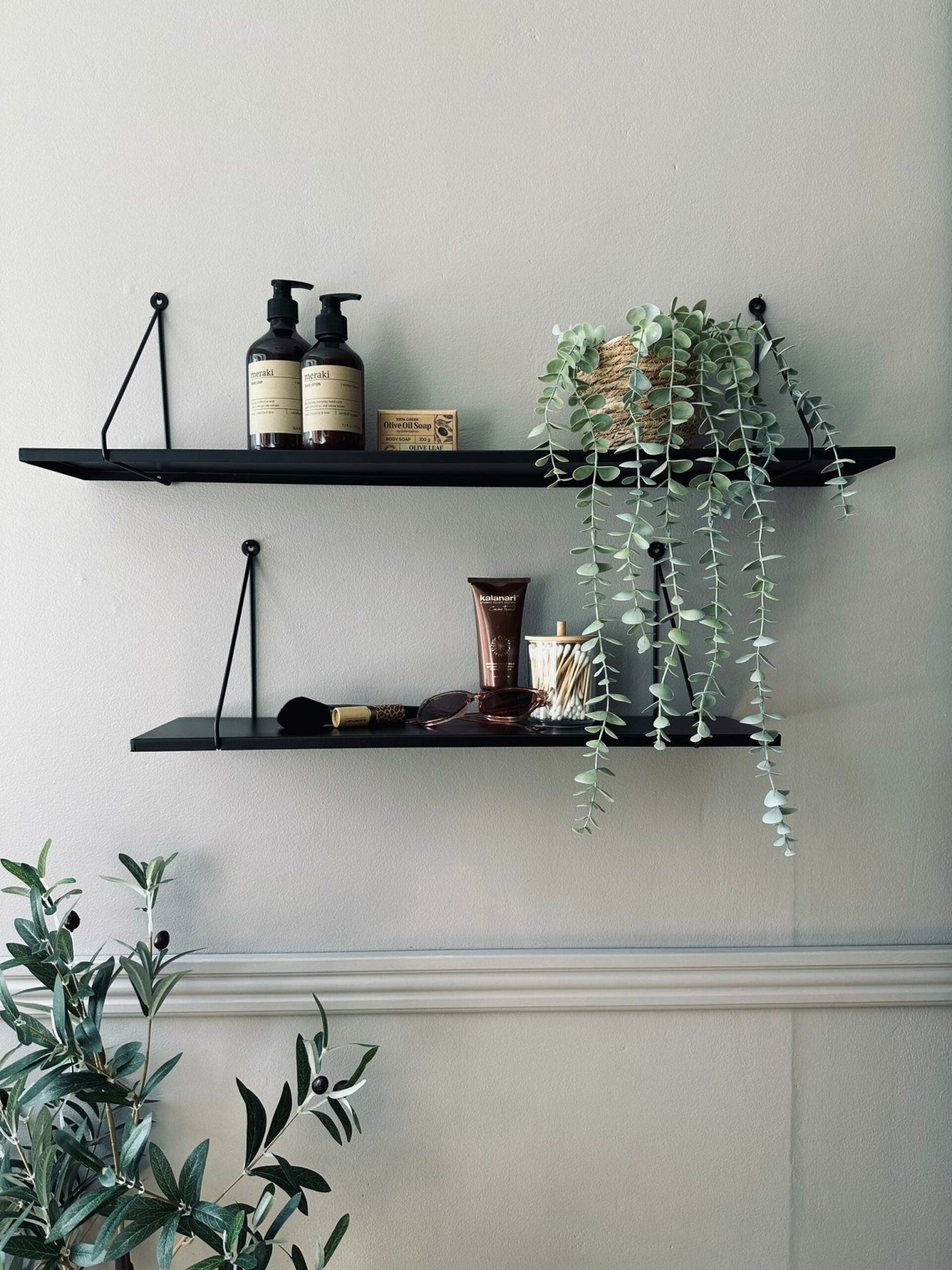 Væghylde Malthe – 80 cm - VIAMAJA.DK