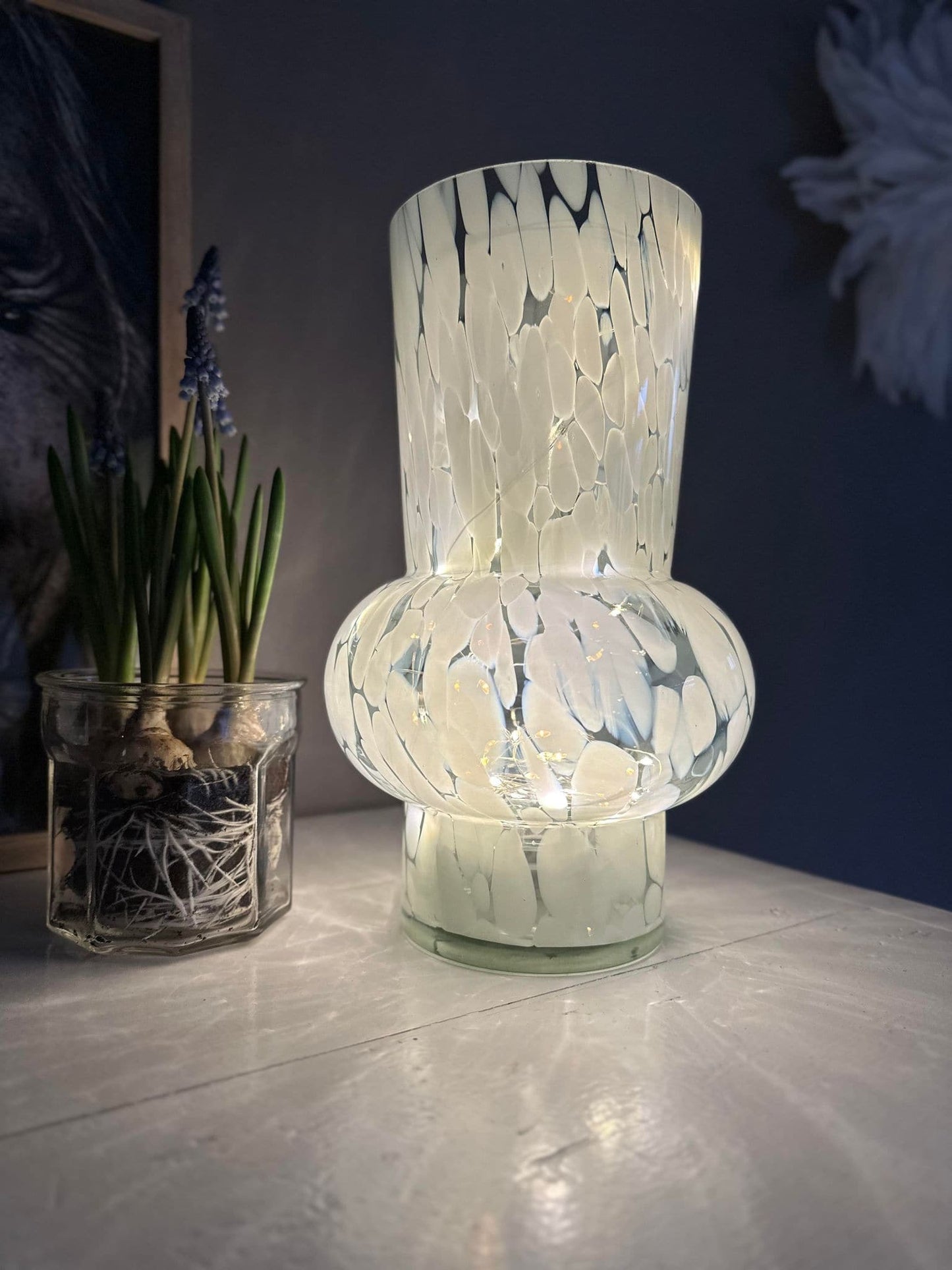 Vase 18cm Mundblæst glas – White - VIAMAJA.DK